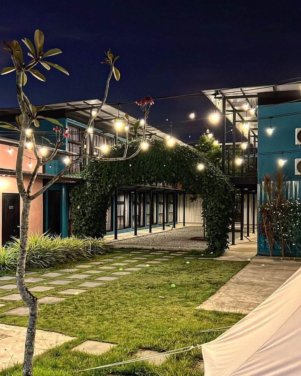 Reserve The Cozytainer Taiping Dış mekan fotoğraf